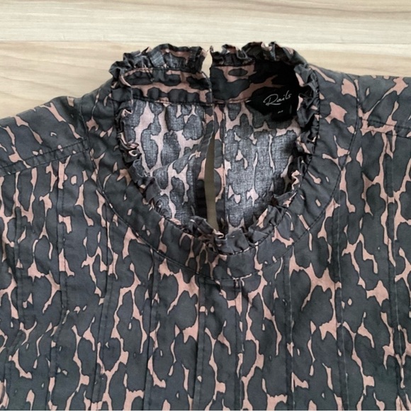 Anthropologie Rails Ariana Leopard Savannah Ruffle Blouse Size Medium. MRSP $188 - Picture 6 of 8